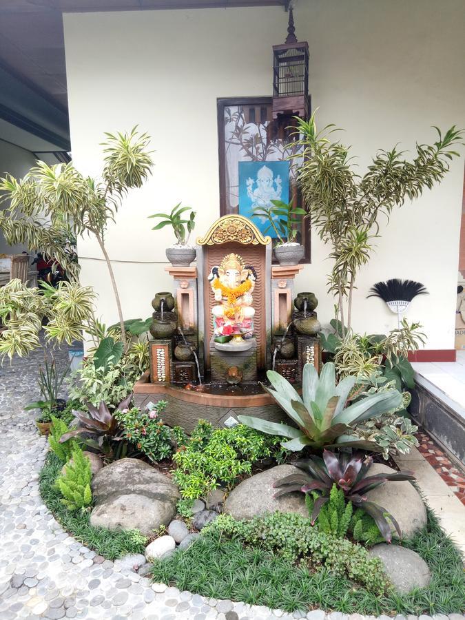 Wiran Homestay Canggu  Exterior photo